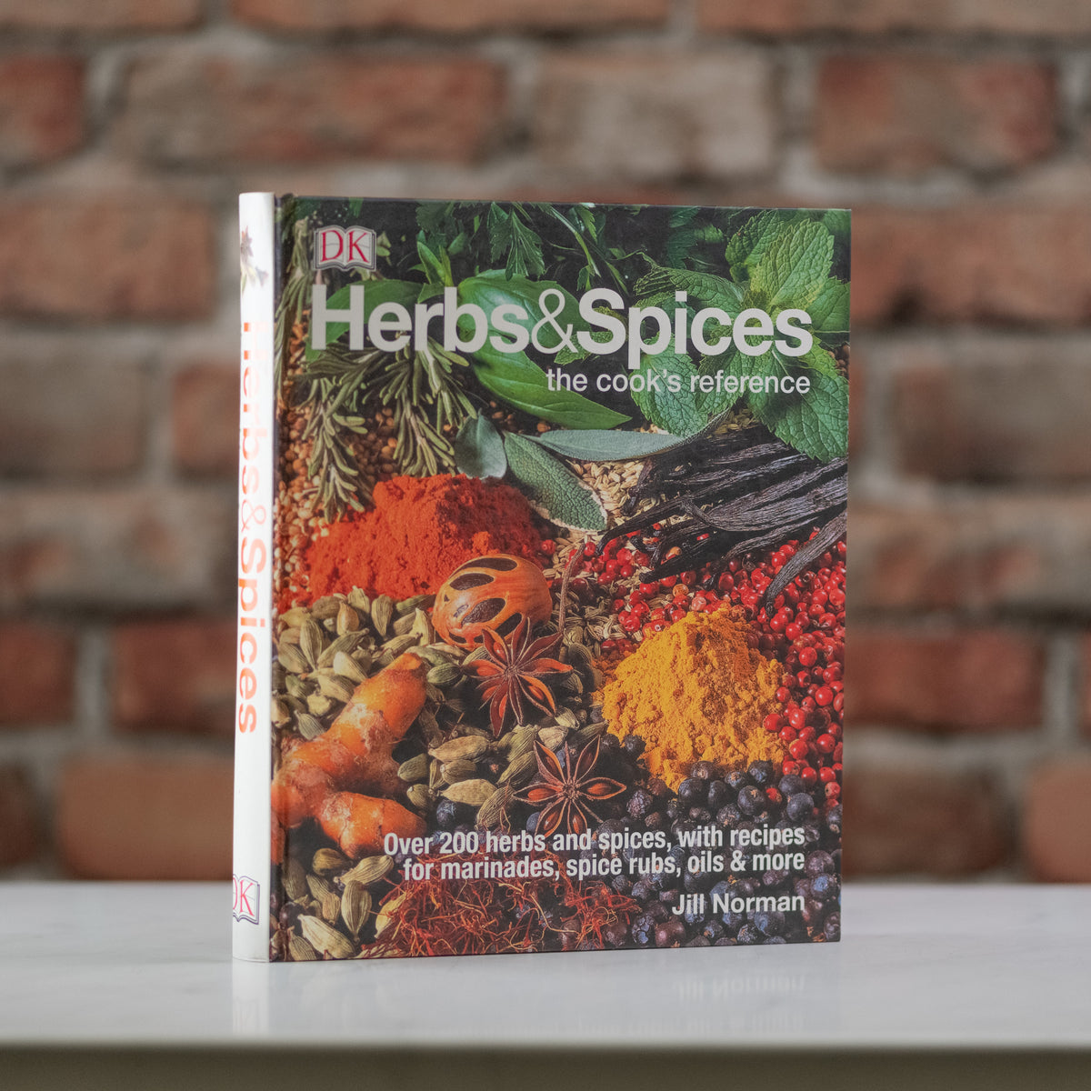 Herbs &amp; Spices: The Cook&#39;s Reference